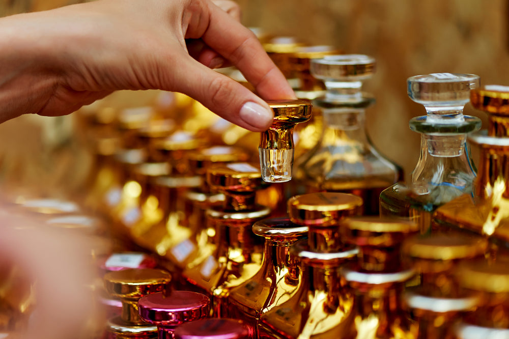 Perfume_Oil_716114215.jpg